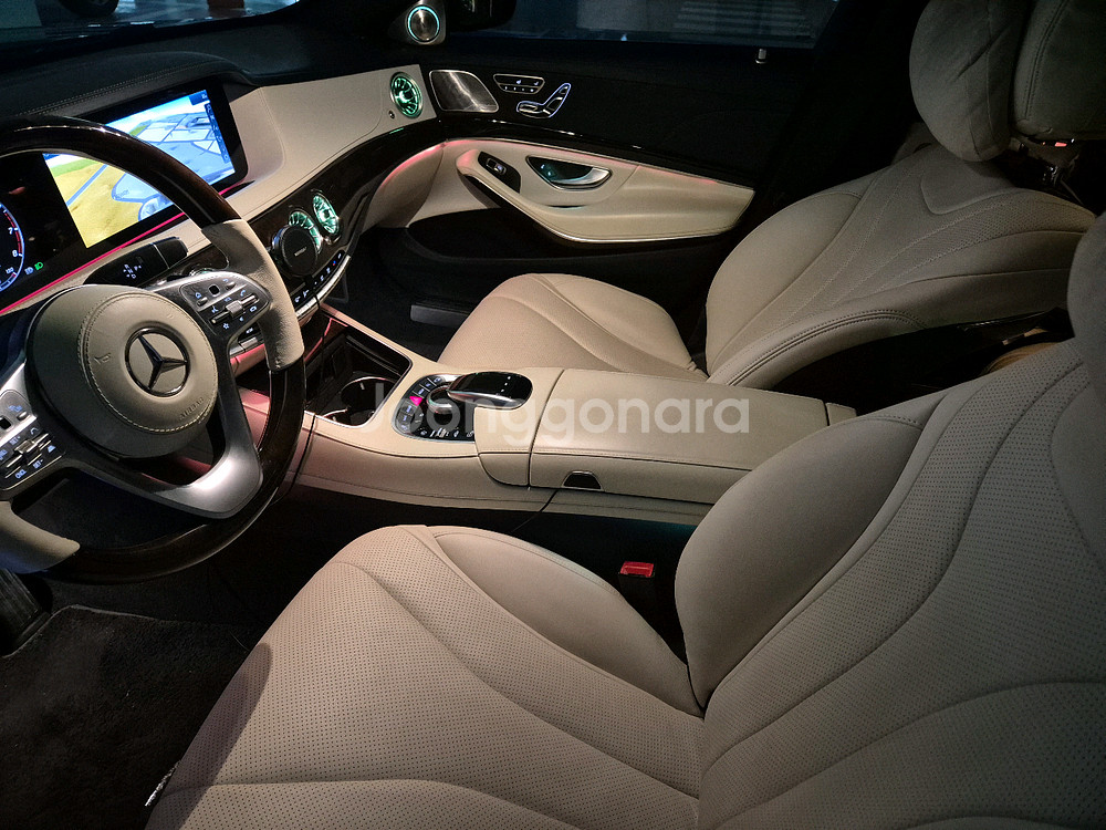 w222 후기형 s560 8기통--4