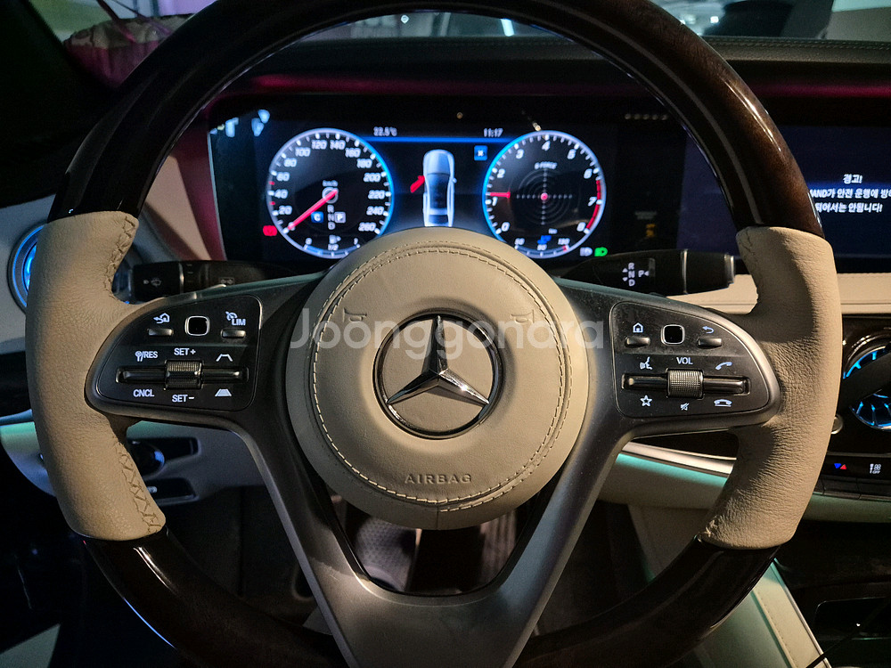 w222 후기형 s560 8기통--3