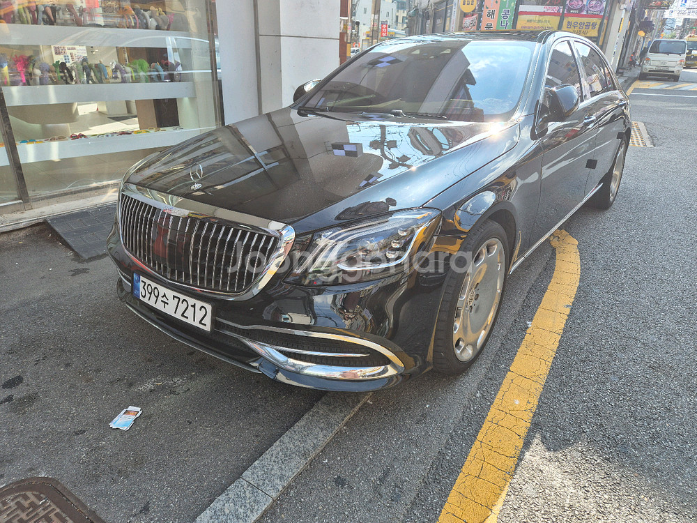 w222 후기형 s560 8기통--0