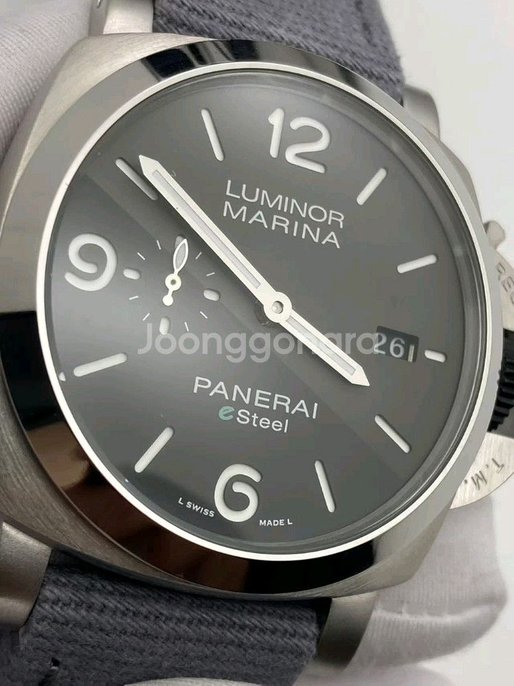 파네라이 PAM01358 AUTOMATIC 42mm--3