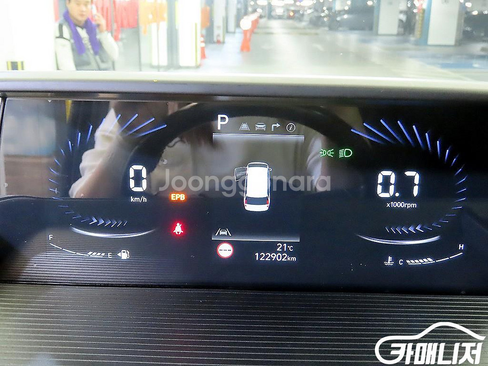 [현대]스타리아 2WD L3.5 카고 5인승 모던 #앱--8