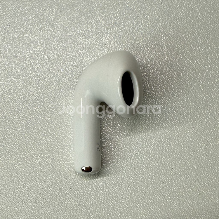 에어팟4 오른쪽 유닛--1