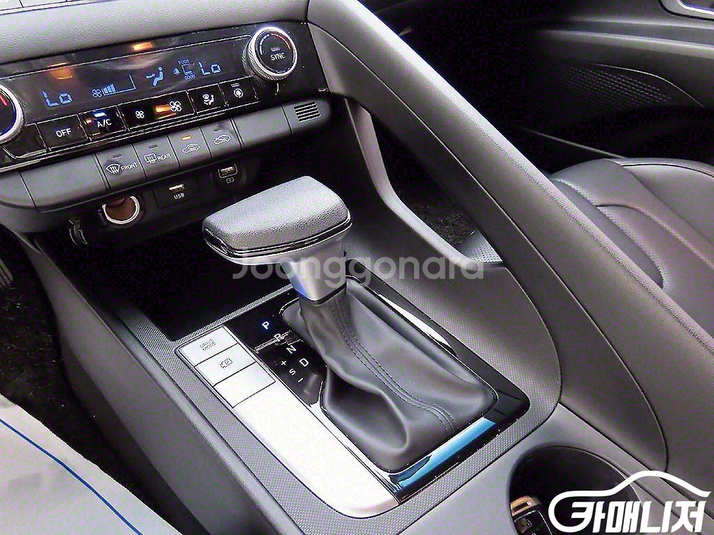 [현대]아반떼 (CN7) 1.6 LPI 스마트(렌터카)--9