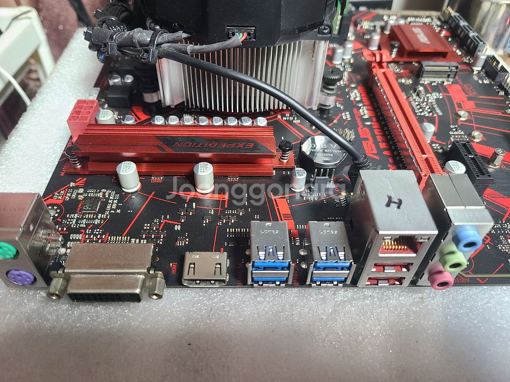 ASUS EX-A320M-GAMING--2