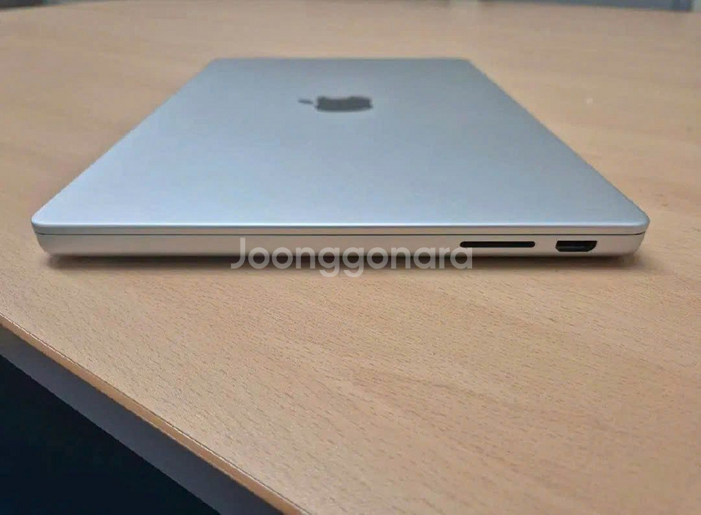급처 맥북프로 M3 14인치 8/512gb--4