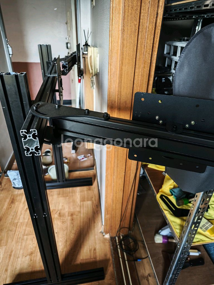트러스트마스터T300rs, 트랙레이서tr80--2