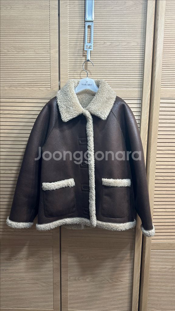 프레쉬라벨 판나 시어링 무스탕--5