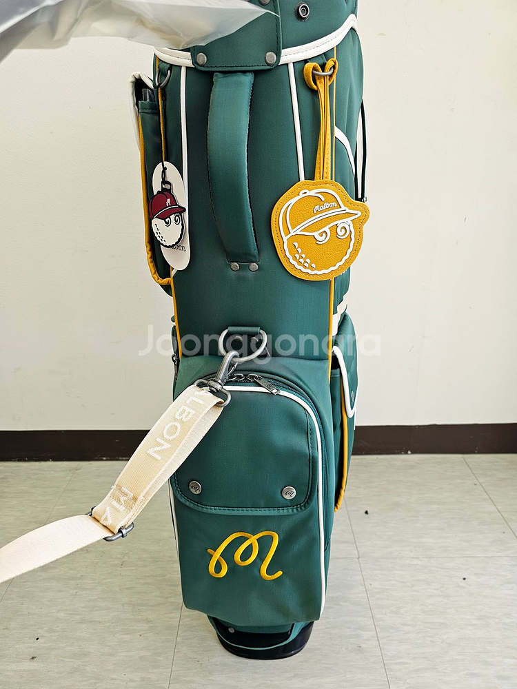 말본 멀티포켓 경량 스탠드백 그린--3