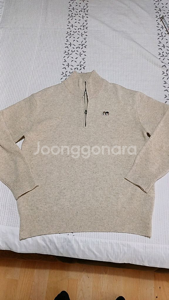 헤지스 피즈 반집업니트 100 가슴55 기장69--0