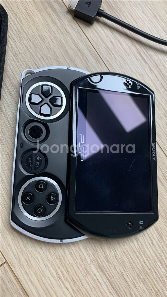 소니 PSP GO 상태 좋은 기기 팝니다.--1