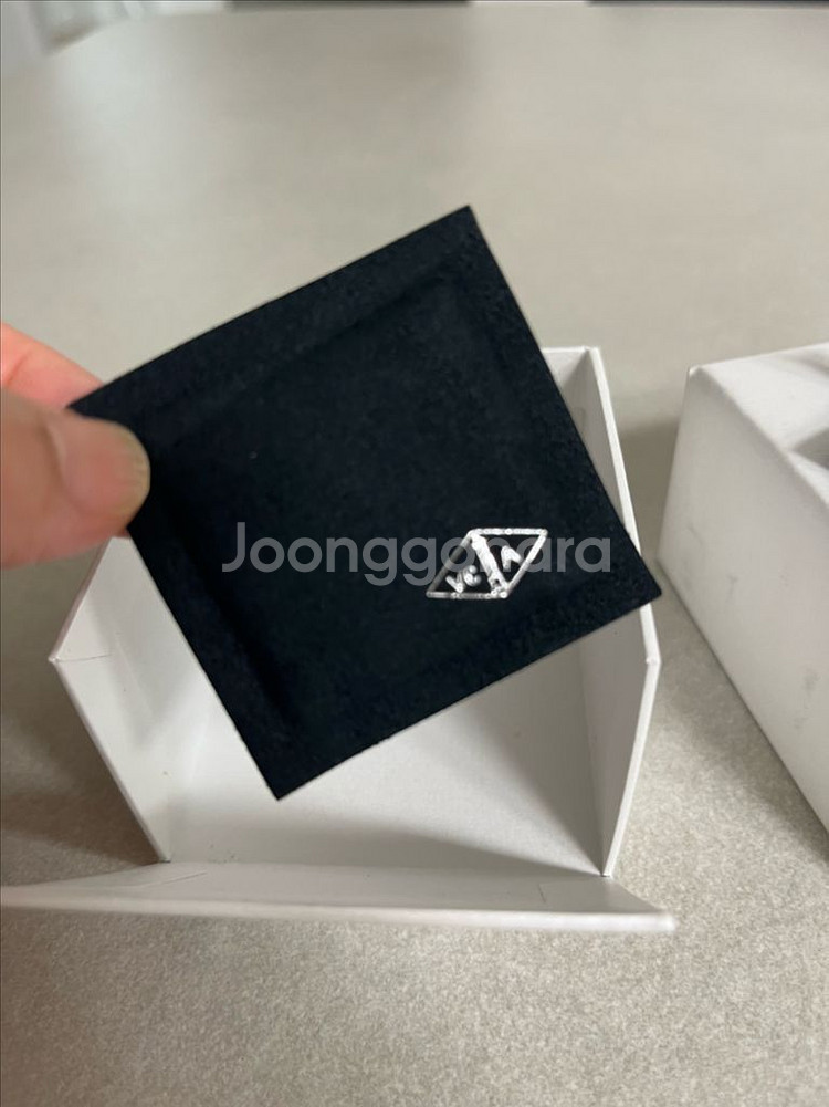 정픔 반클리프 빈티지목걸이케이스--3