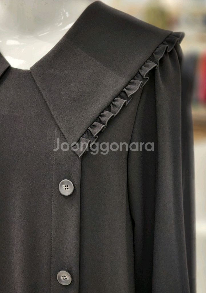 (새상품) 씨씨콜렉트 빅카라 러플 원피스 듀엘 오즈세컨--4