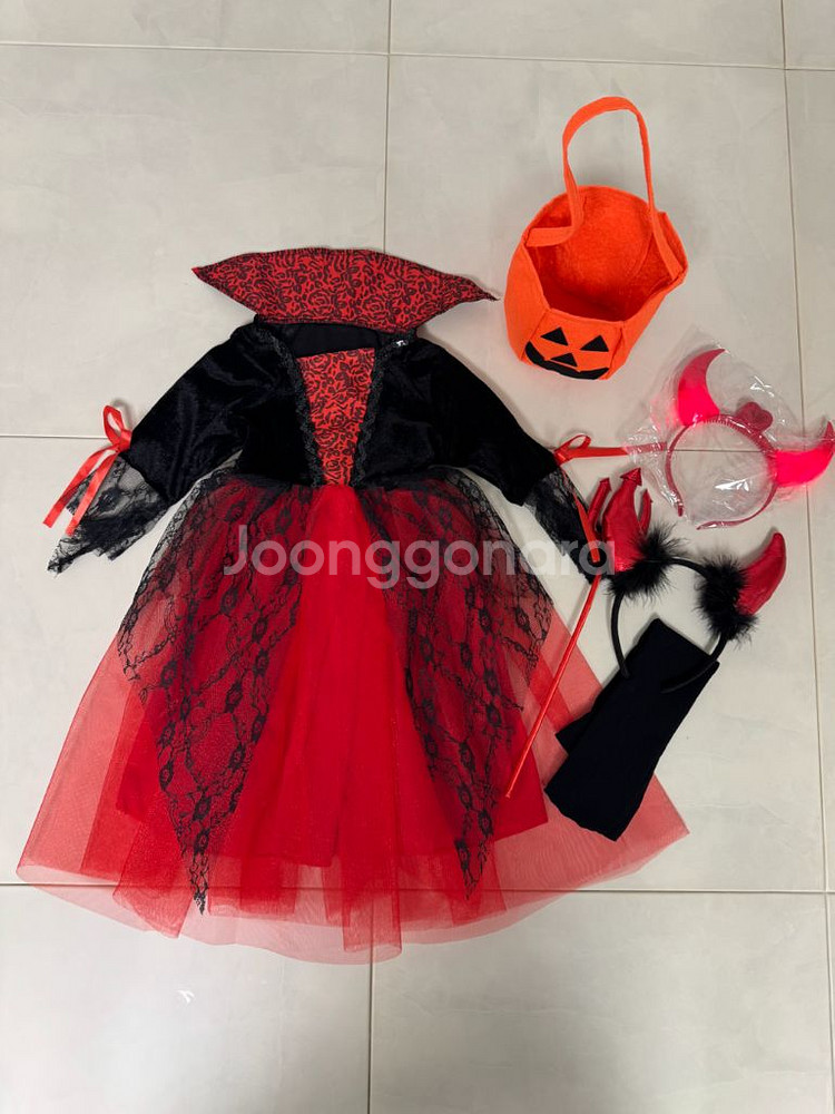 할로윈 드라큘라 코스튬 (여아 110사이즈)--1