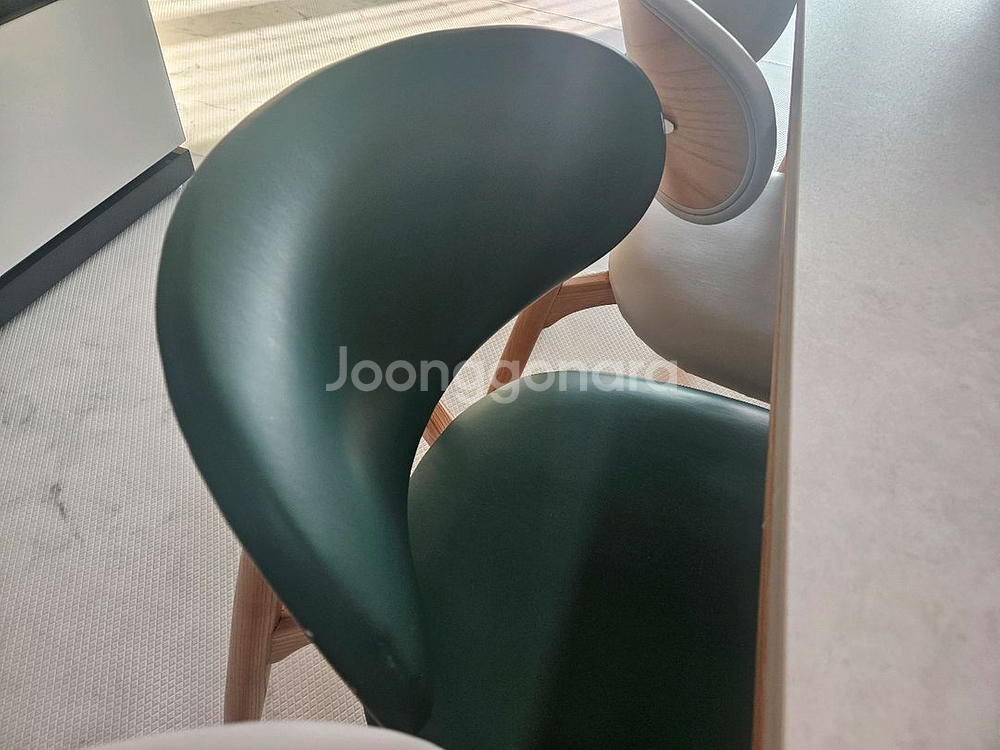 6인용 세라믹포쉐린?상판.식탁--4