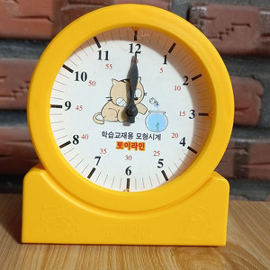 고양이 시계모형 레트로 소품 인테리어 고전