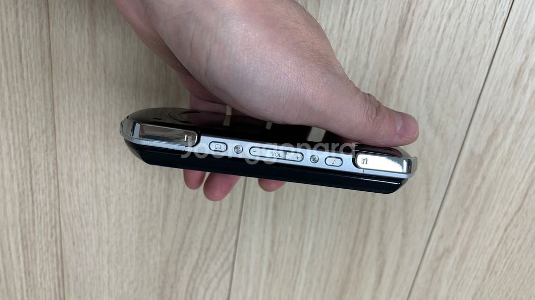 소니 PSP GO 상태 좋은 기기 팝니다.--5