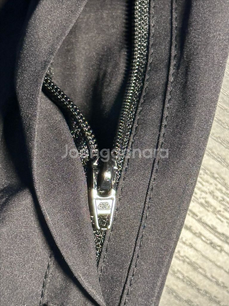 발렌시아가 x 아디다스 퍼포먼스 포플린 트랙수트 팬츠--2