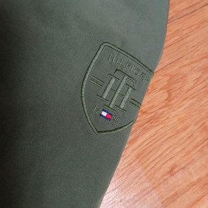 타미힐피거 남성 후드 자켓 (카키 95 상태 최상급)