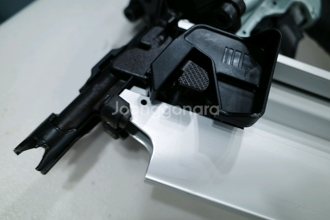 히타치 NR90AE 타정기 네일러 네일건--3