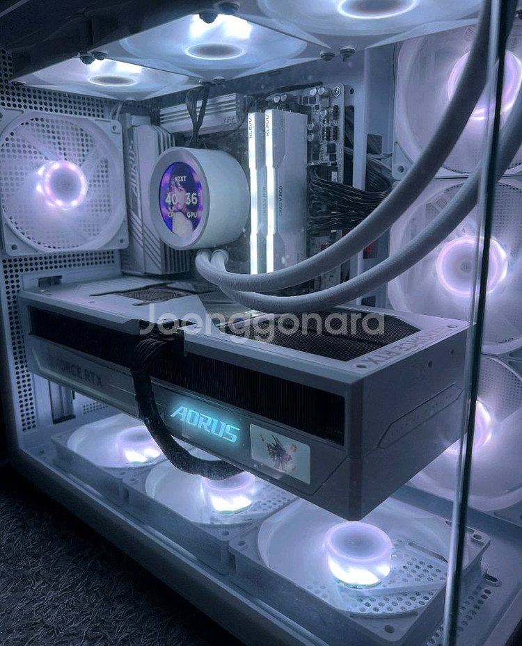 7800x3d RTX 5080 ice 크라켄 화이트PC--1