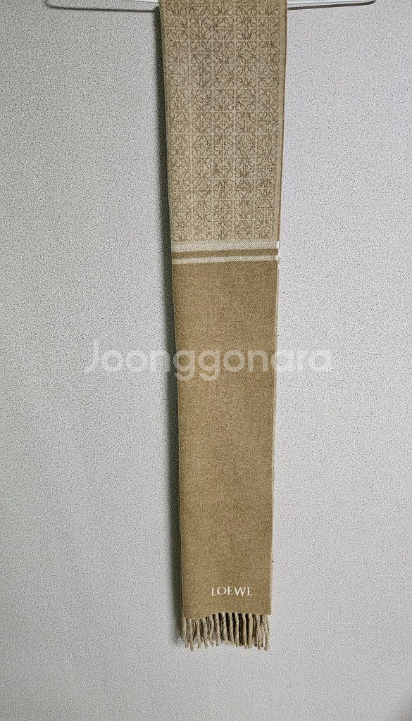 정품 로에베 머플러--0