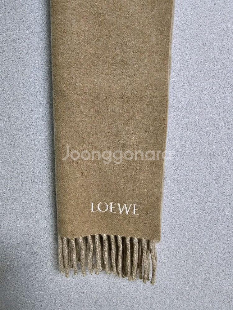 정품 로에베 머플러--1