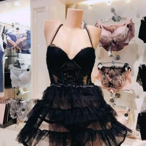 에블린 블랙 큐리어스 뷔스티에 5종세트