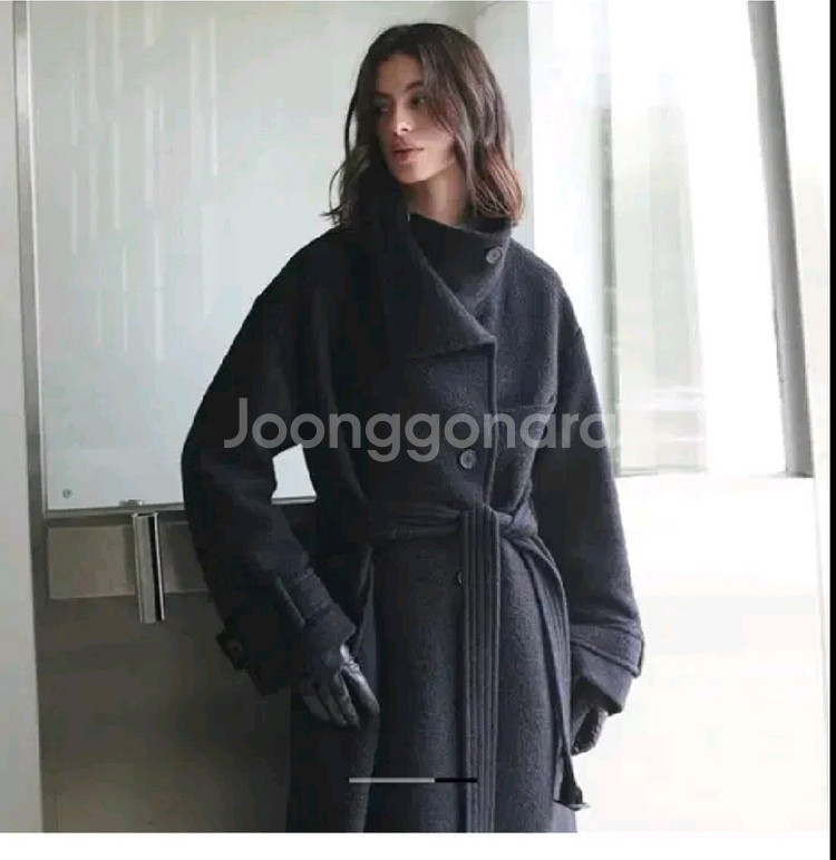 루에브르 벨티드 하이넥 코트 1사이즈--2