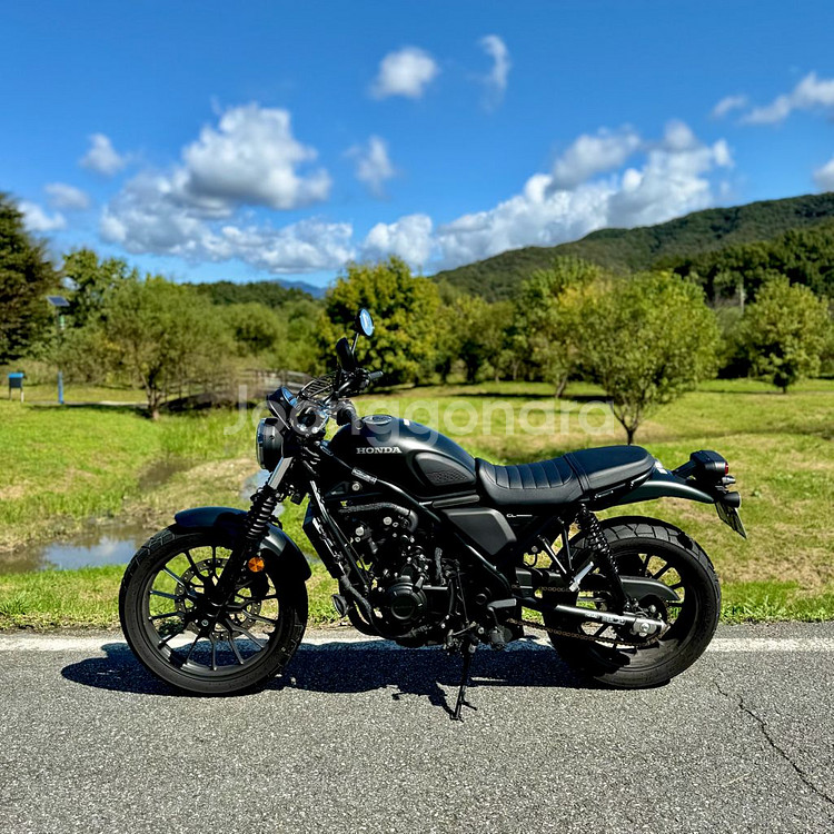 혼다 모터사이클 CL500 스크램블러 바이크 판매합니다--0