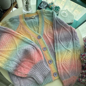 Stangve 파스텔 레인보우 니트 가디건