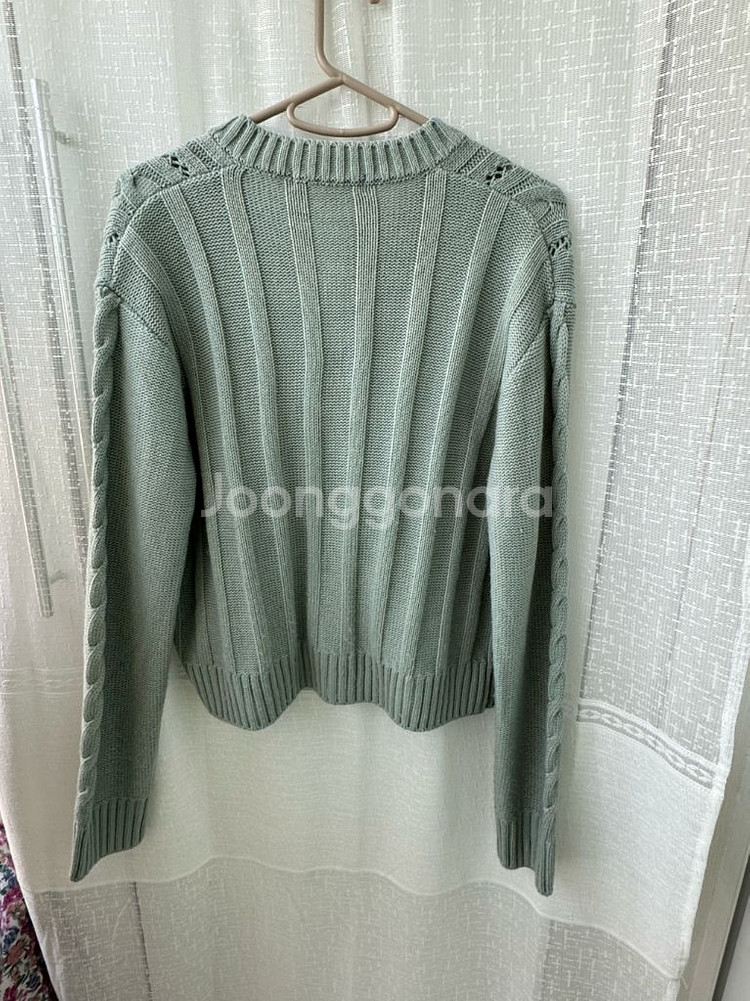 민트색 꽈배기 니트 가디건 거의새옷--7