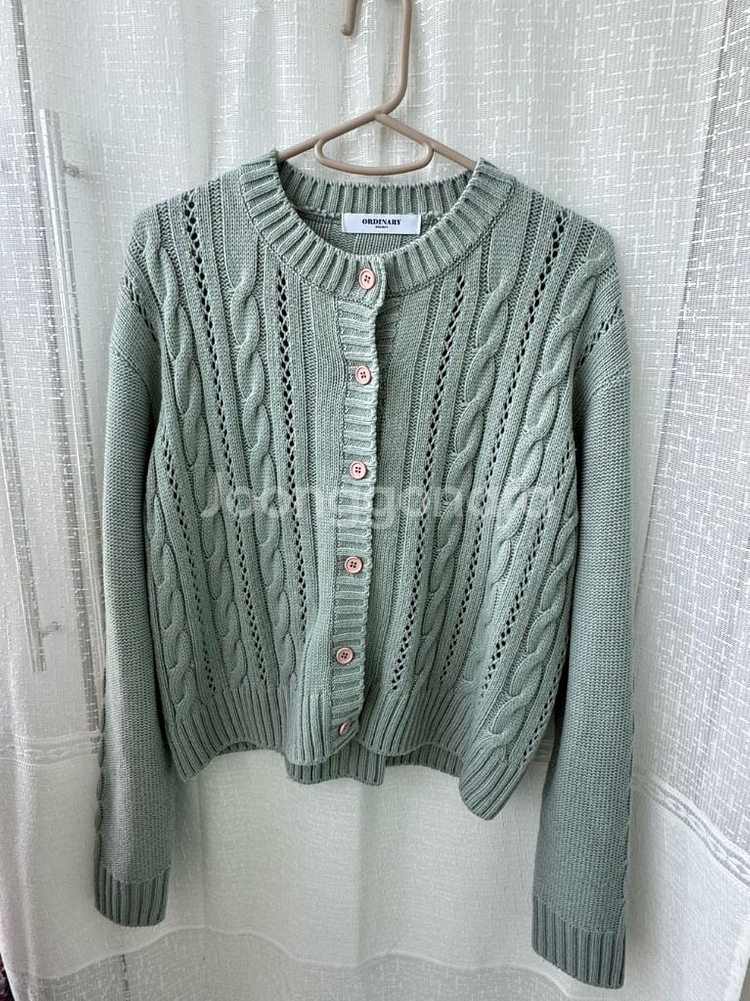민트색 꽈배기 니트 가디건 거의새옷--10