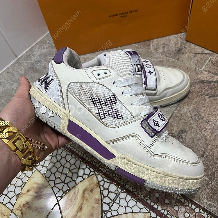 [7사이즈] 루이비통 벨크로 트레이너--2