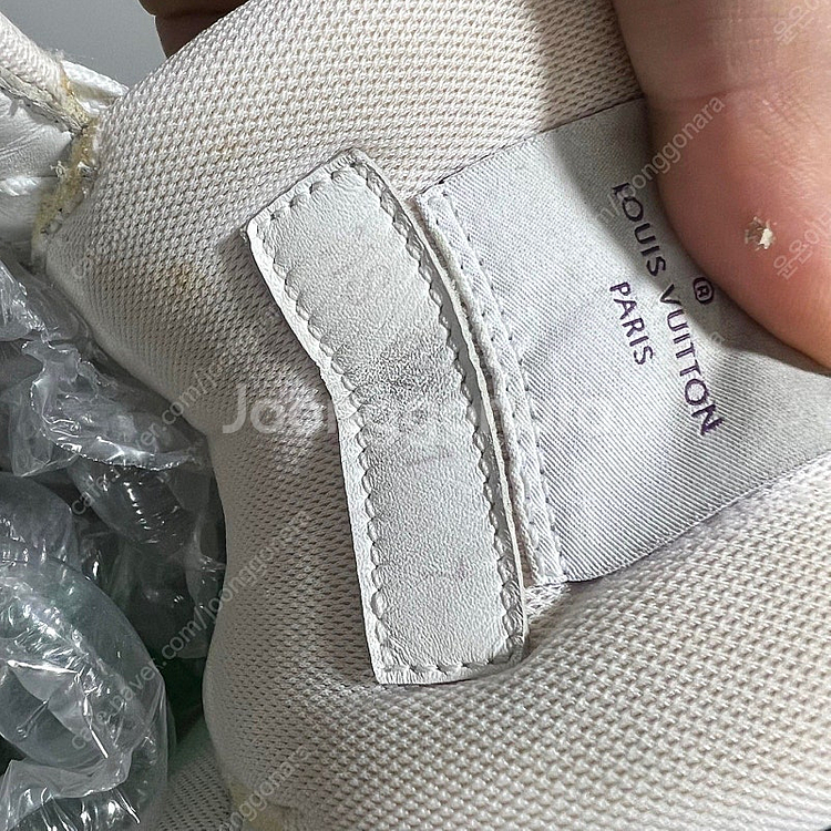 [7사이즈] 루이비통 벨크로 트레이너--8