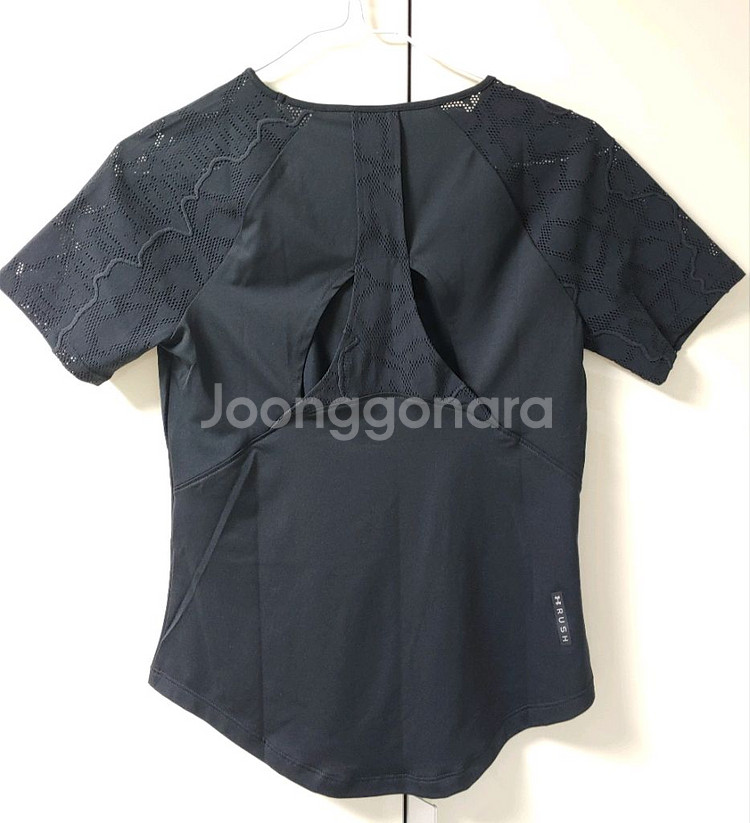 (새상품) 언더아머 반팔 슬리브티/러닝/요가/필라테스--2