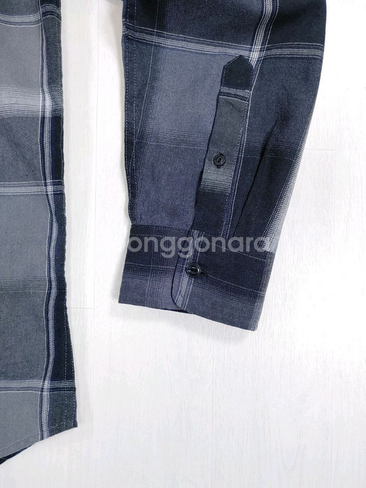 리바이스 버튼다운 체크셔츠 L--6