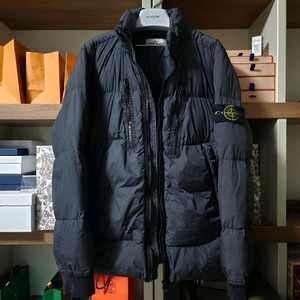 21FW 스톤아일랜드 크링클랩스 패딩 M