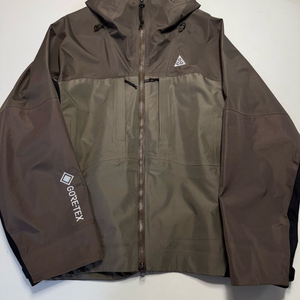 ACG 스톰핏 ADV 고어텍스 미저리 릿지 팝니다