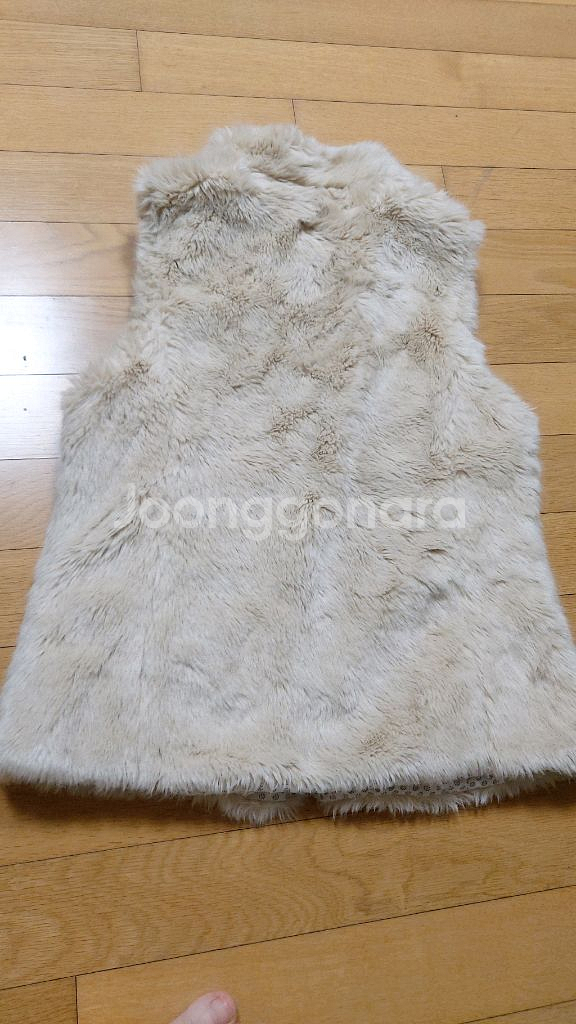 자라 퍼 조끼 152 택포 9천--1