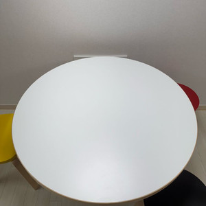 아르텍 Artek 테이블 90a White/Birch