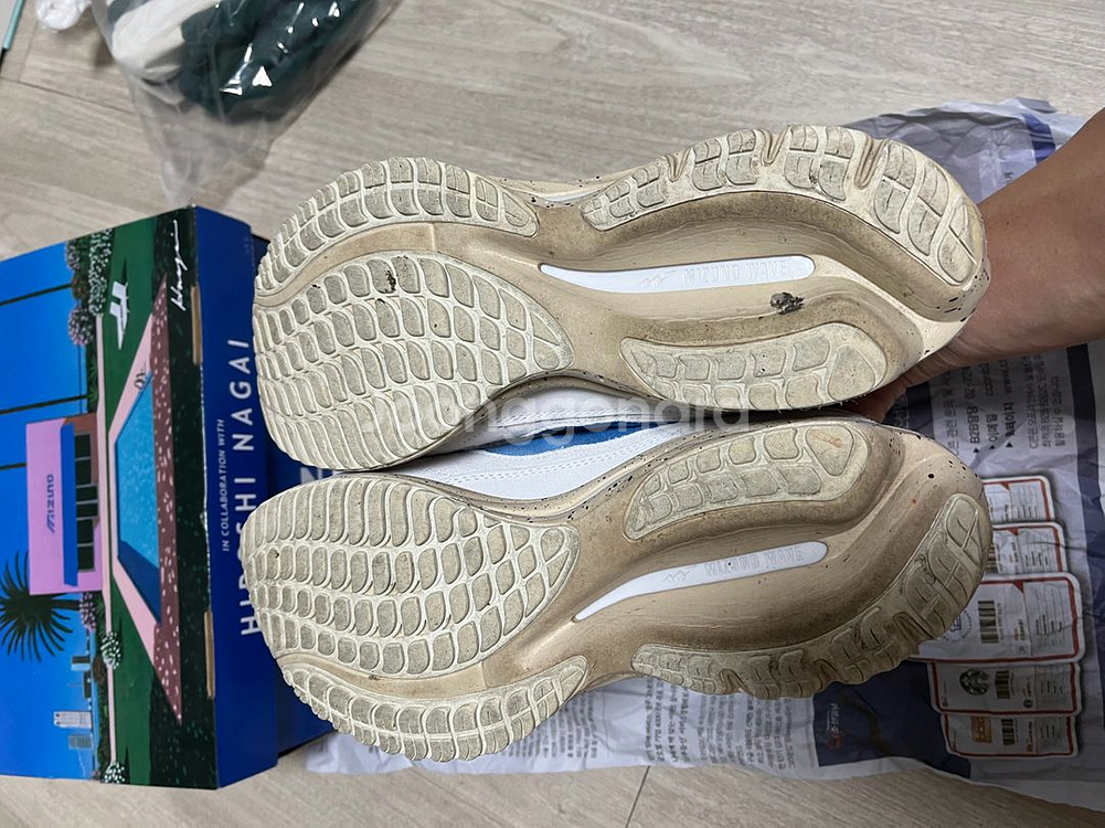 미즈노 웨이브 라이더 베타 히로시 나가이 270--4