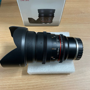 삼양 VDSLR T 1.5/ 24mm 렌즈 소니E마운트