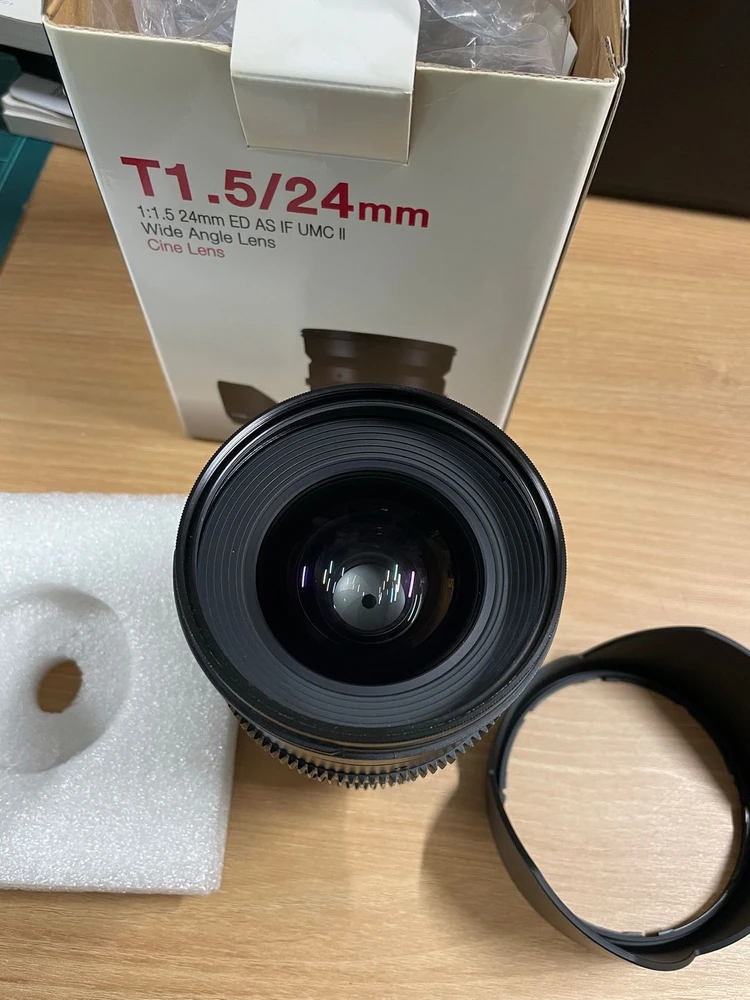 삼양 VDSLR T 1.5/ 24mm 렌즈 소니E마운트 이미지