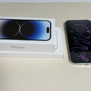 아이폰 14프로 실버 256 홍콩판