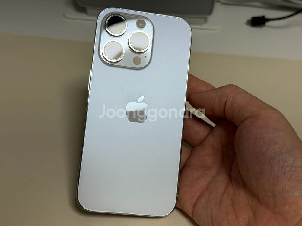 아이폰 14프로 실버 256 홍콩판--2
