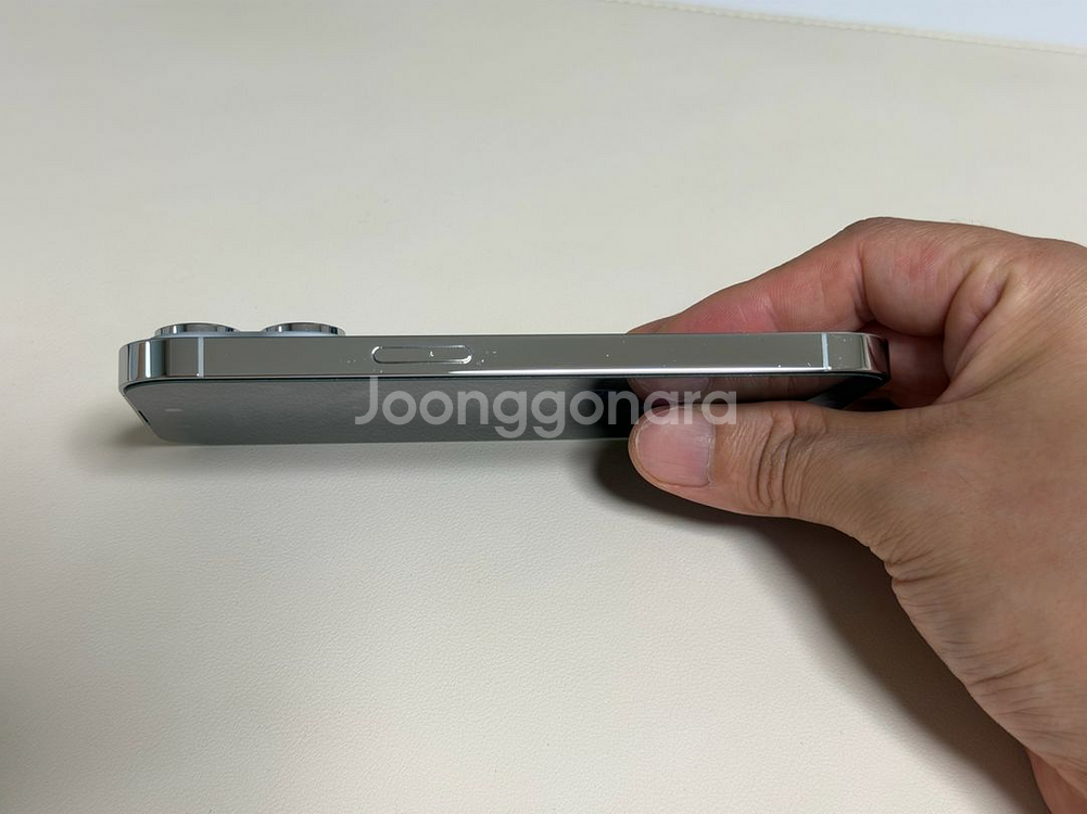 아이폰 14프로 실버 256 홍콩판--4