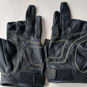 시마노리미티드 낚시복 구해봅니다