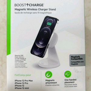 벨킨 맥세이프 무선 충전기 팝니다