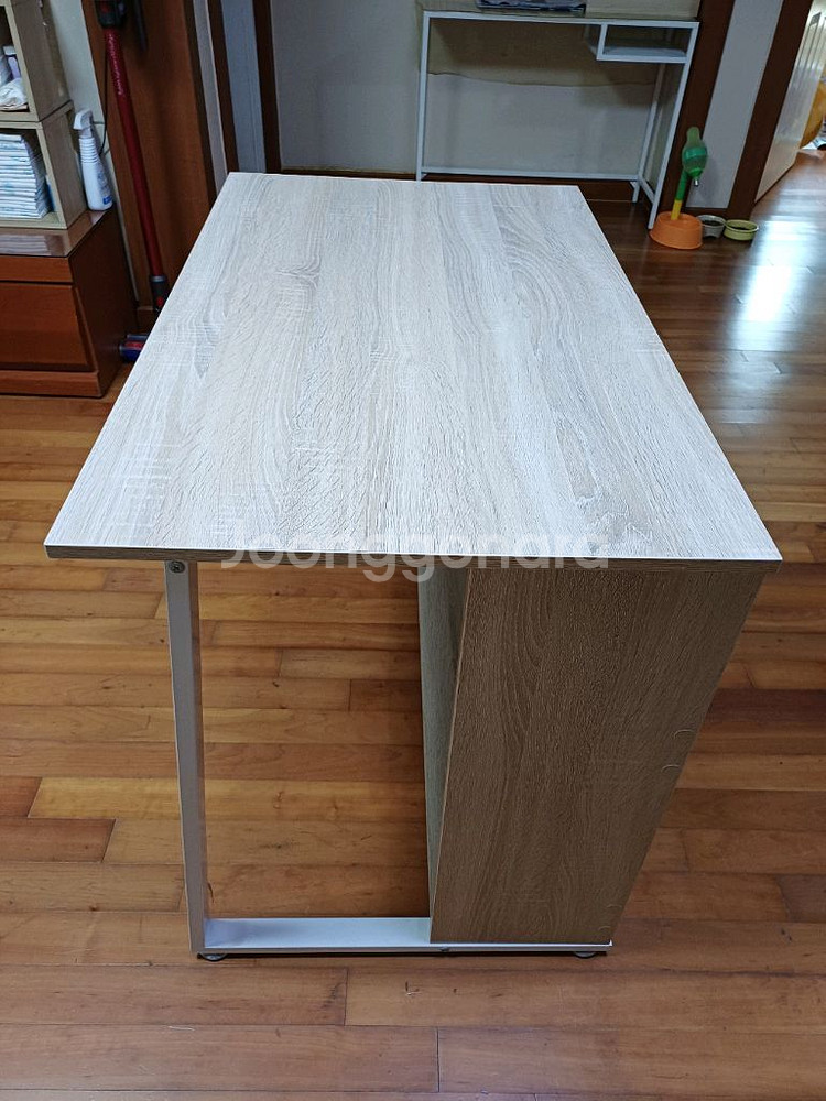 튼튼한 하단 선반형 우드 멀티 책상 저렴하게 드립니--4