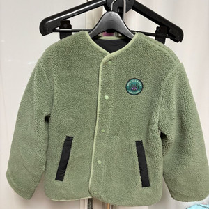 뉴발란스 키즈 뽀글이 점퍼 145 양면임